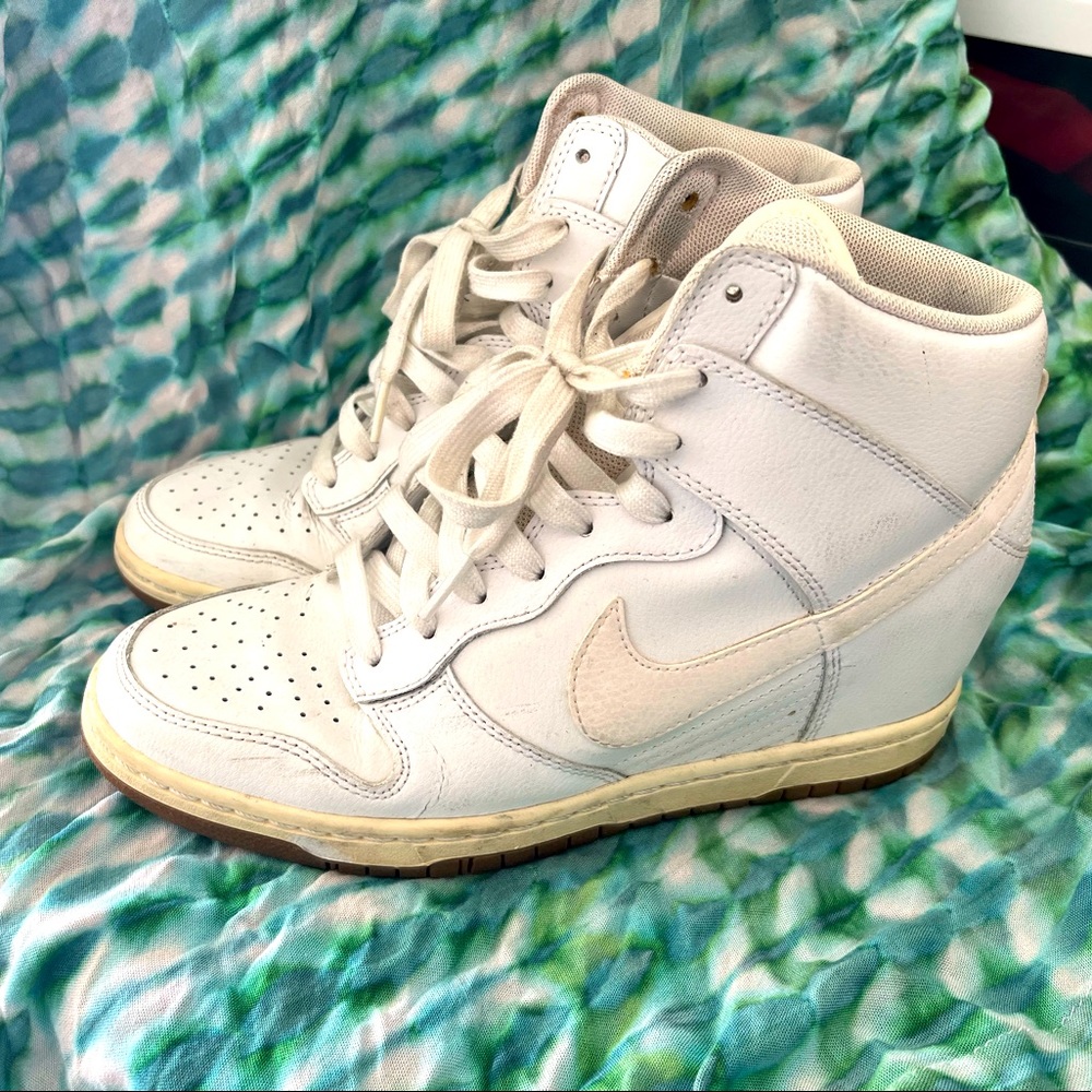 Nike Dunk Wedges in white